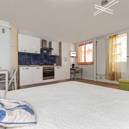 Blue Lagon Five Stars Holiday House Nice Buitenkant foto