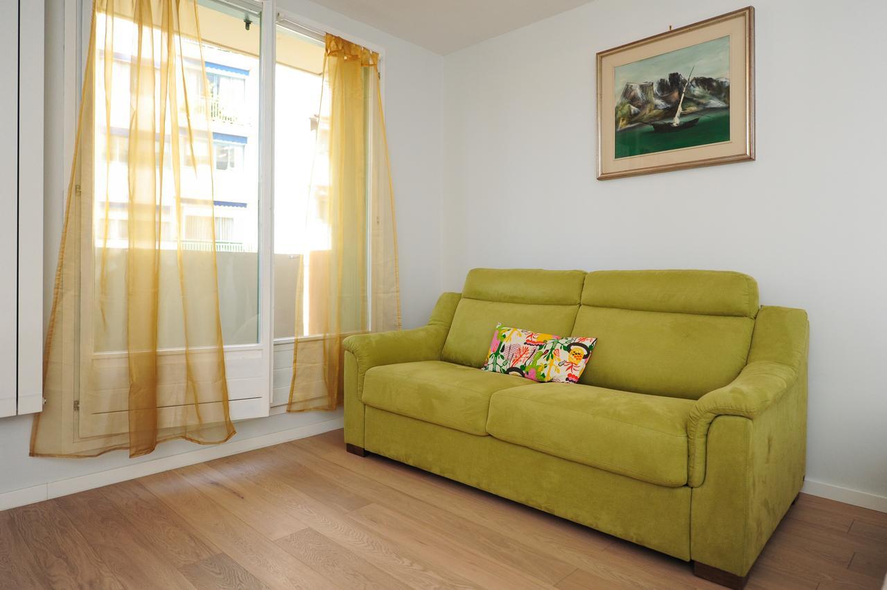 Blue Lagon Five Stars Holiday House Nice Buitenkant foto