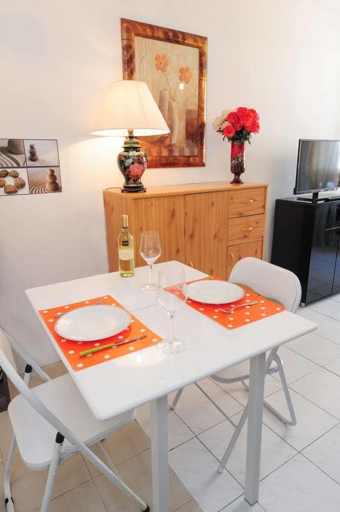 Blue Lagon Five Stars Holiday House Nice Buitenkant foto